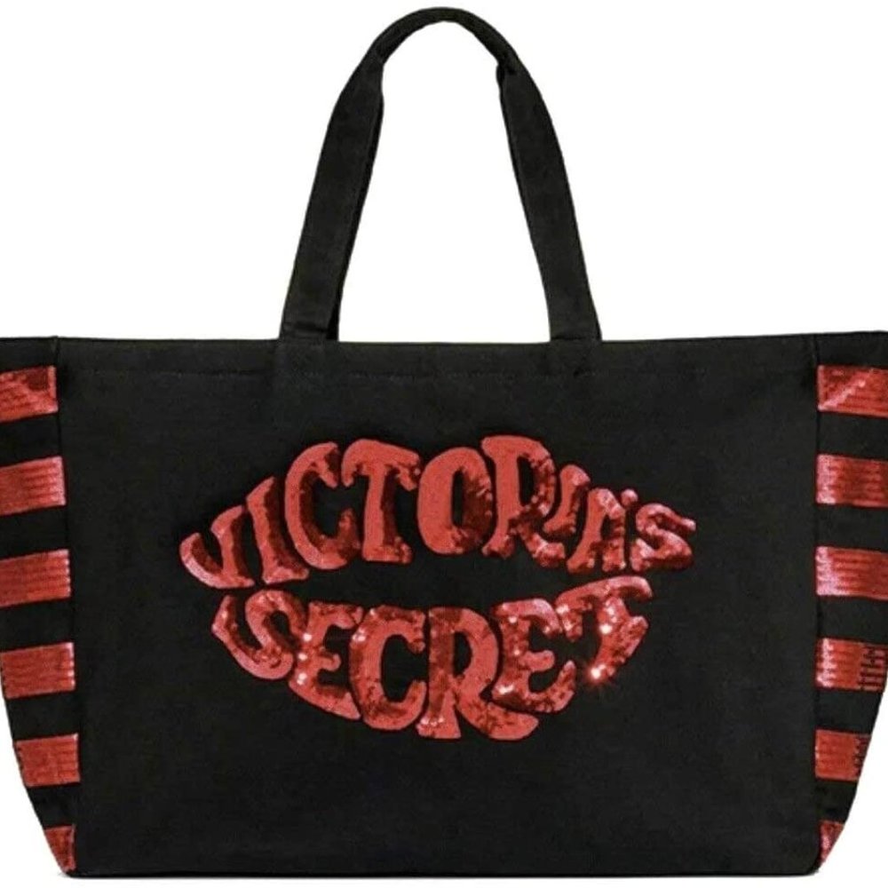 NWT VICTORIAS SECRET TOTE WEEKENDER BAG SEQUIN BLACK RED LIPS KISS ZIP